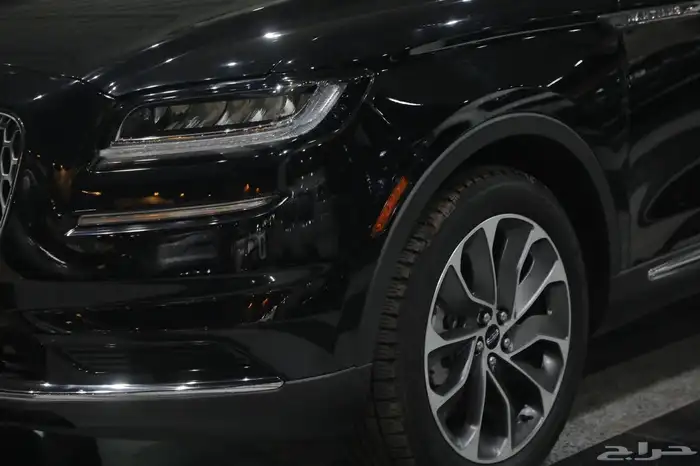 السيارات لينكون نوتيلوس موديل 2022 5