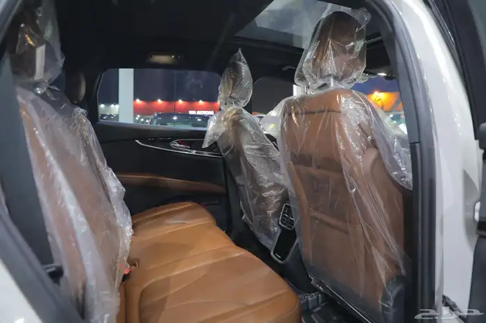 السيارات لينكون نوتيلوس موديل 2023 16