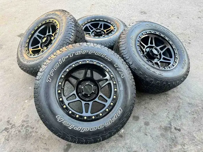 كفرات وجنوط مثود مقاس 17وكفرات بي اف قترتش 0