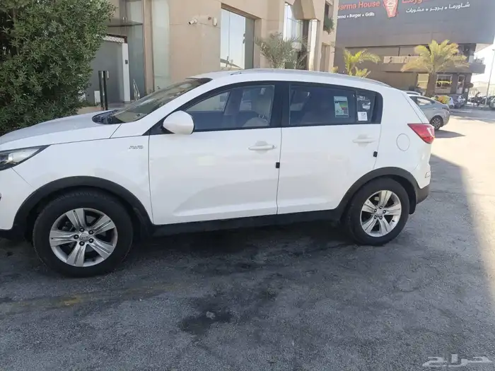 سياره كيا سبورتاج موديل 20012دبل مستعمل 2