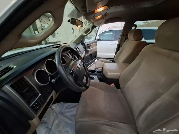 تويوتا سكويا 2016 مالك أول من الوكالة 2