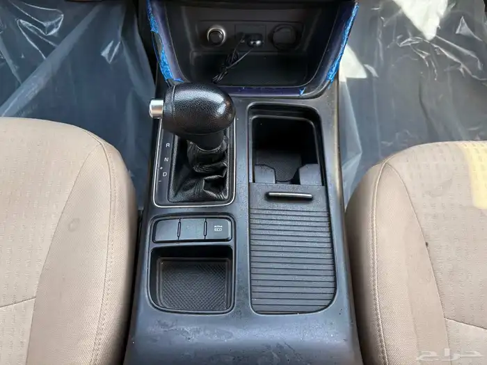 كيا سورنتو 2015 ممشي 134 الف 7 مقاعد 23