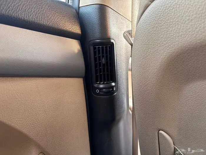 كيا سورنتو 2015 ممشي 134 الف 7 مقاعد 17