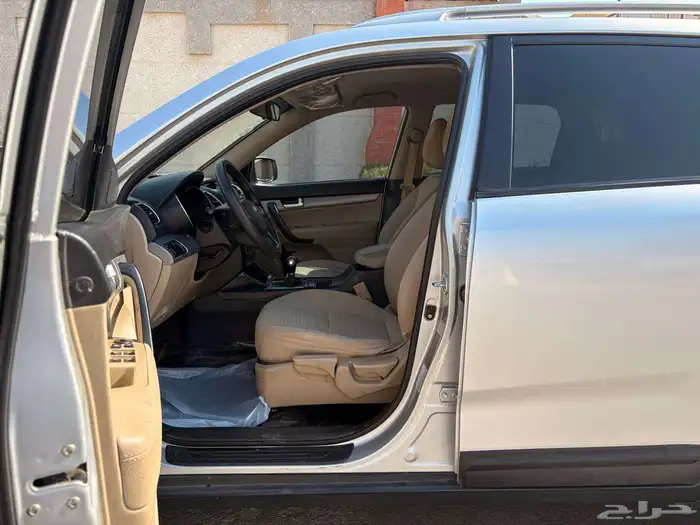 كيا سورنتو 2015 ممشي 134 الف 7 مقاعد 19