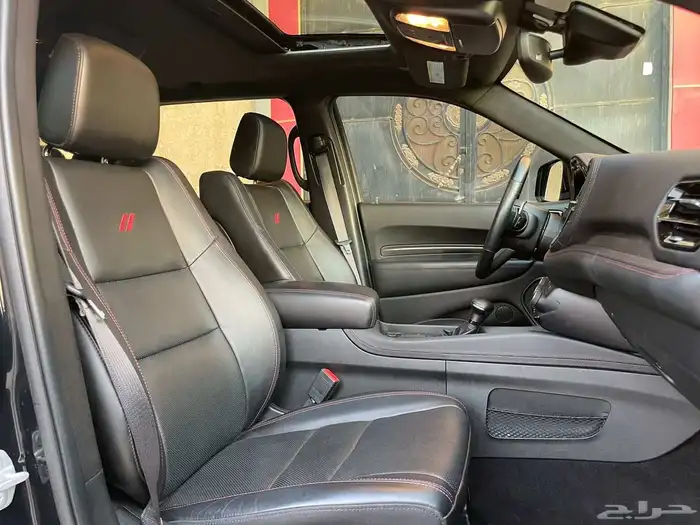 دورانجو 2022 - RT - HEMI ممشى قليل نظيف جدا 13