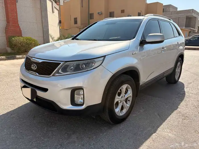 كيا سورنتو 2015 ممشي 134 الف 7 مقاعد 4