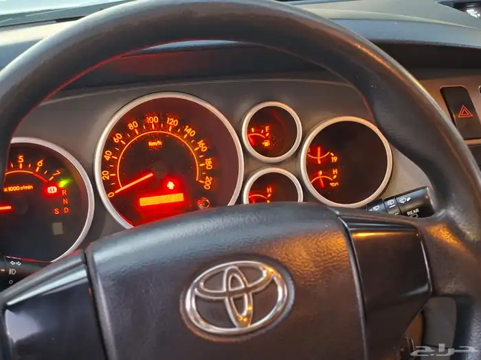 تويوتا سكويا 2016 مالك أول من الوكالة 8