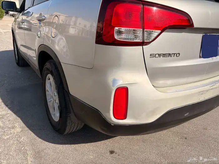 كيا سورنتو 2015 ممشي 134 الف 7 مقاعد 3