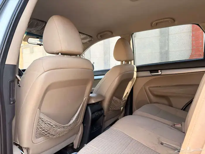 كيا سورنتو 2015 ممشي 134 الف 7 مقاعد 16