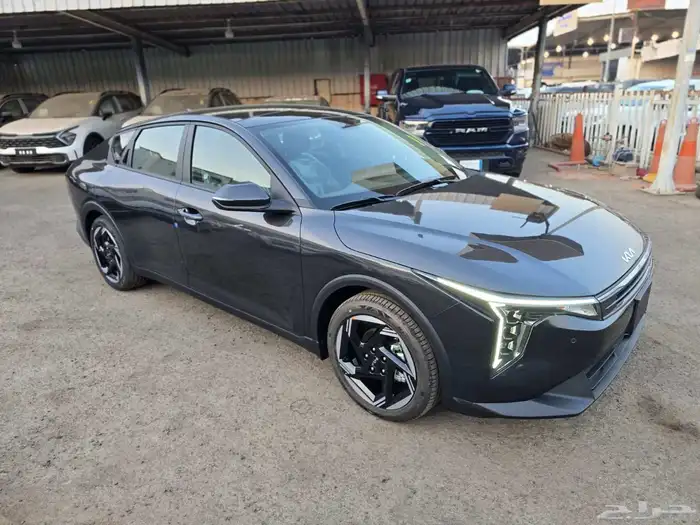 كيا K4 نص فل 2026 محرك 2.0 4