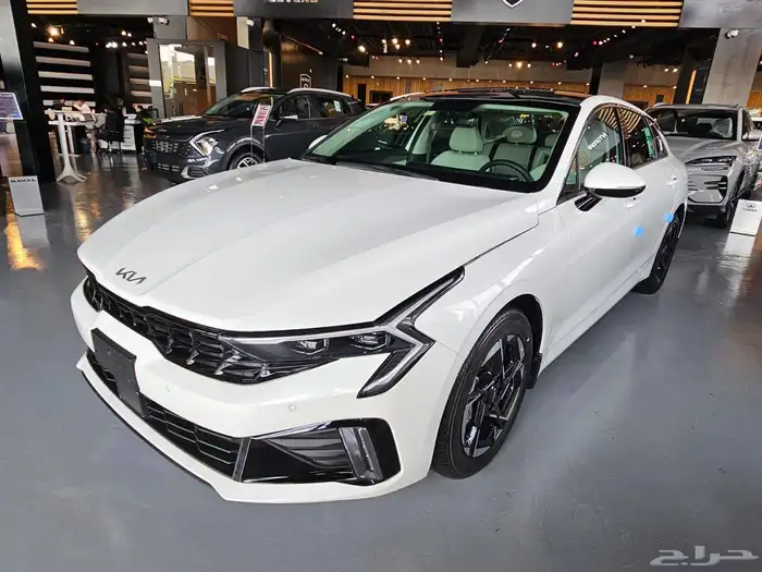 كيا K5 نص فل موديل 2026 بسعر اسطووري للكاش وتقسيط 1