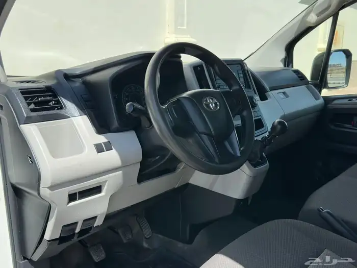 تويوتا-هايس-بضاعه-2020-سقف-منخفض-سعر 64000 الف 13