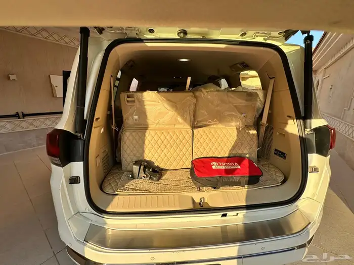 للبيع لاند كروزر VX 8