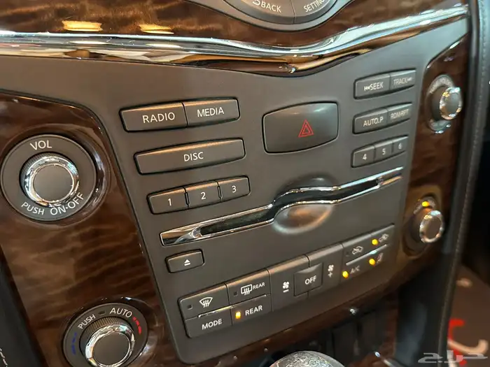 نيسان - باترول - بلاتينيوم - 2019 ( بحالة الوكاله ) 11