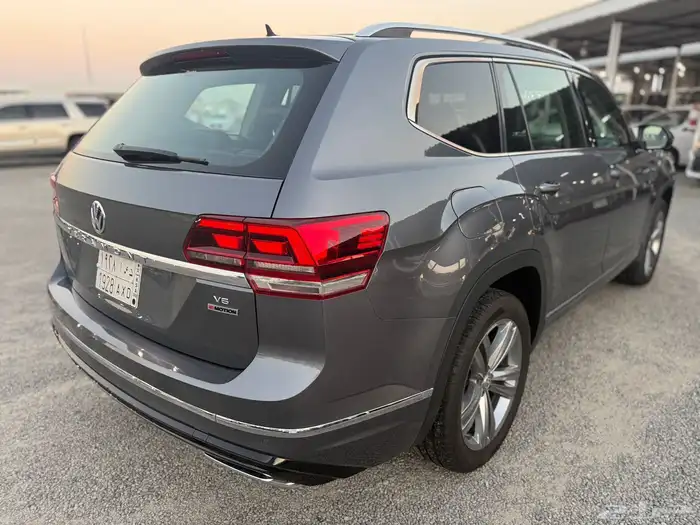 للبيع فولكس واجن تيرامونت 2018 19