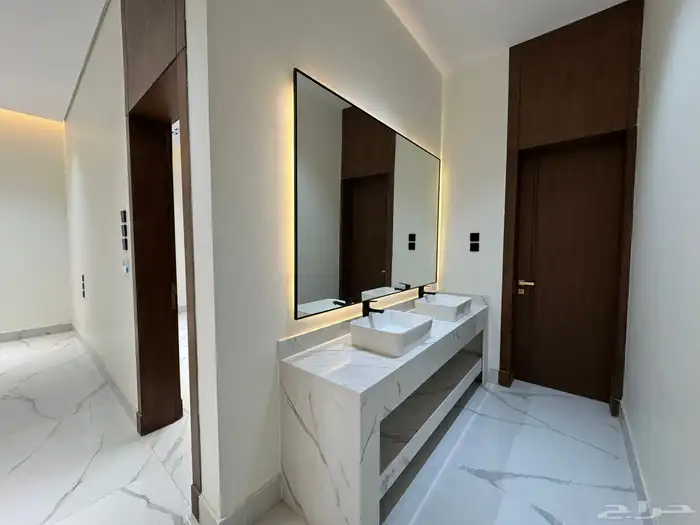 فيلا للبيع حي النرجس جنوب جلوي 7