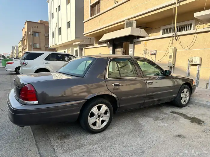 FORD CROWN VICTORIA 2007 2
