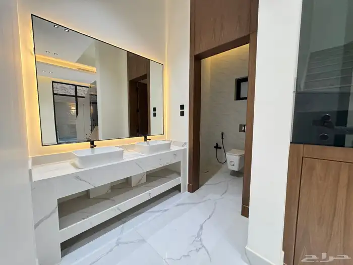 فيلا للبيع حي النرجس جنوب جلوي 14