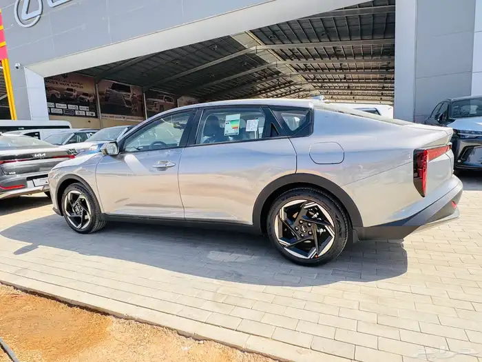 كيا k4 gls 2026 كاش وتقسيط كيا ك 4 2