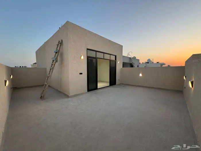 فيلا للبيع حي النرجس جنوب جلوي 30