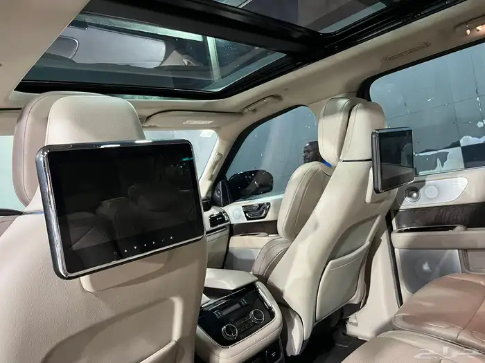 لنكولن نافيجتور 12