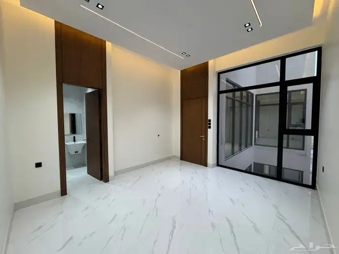 فيلا للبيع حي النرجس جنوب جلوي 21