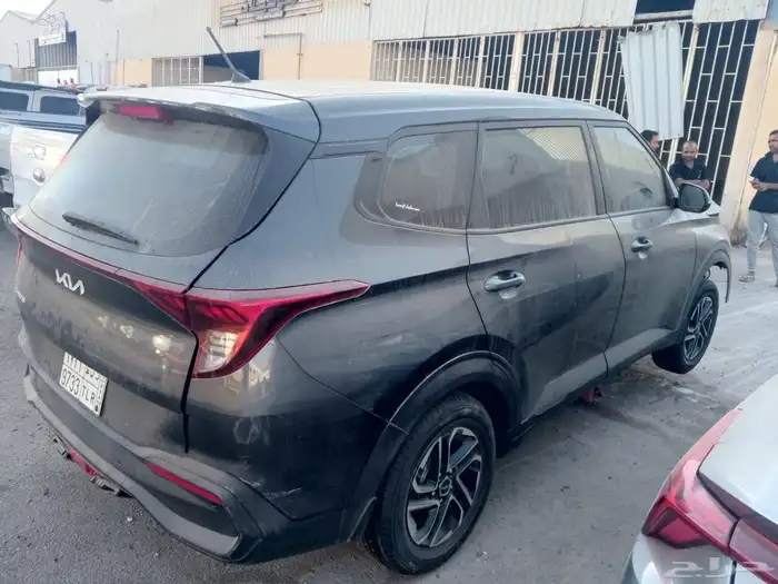 كيا كارنز 2024 2