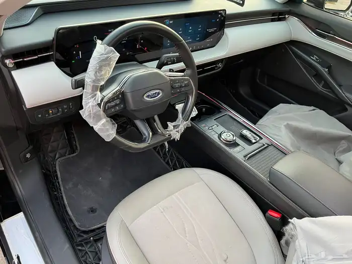 فورد توروس 2024 تيتانيوم (بحالة ممتازة) 9