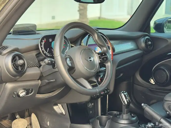 ميني كوبر 2023 S 10