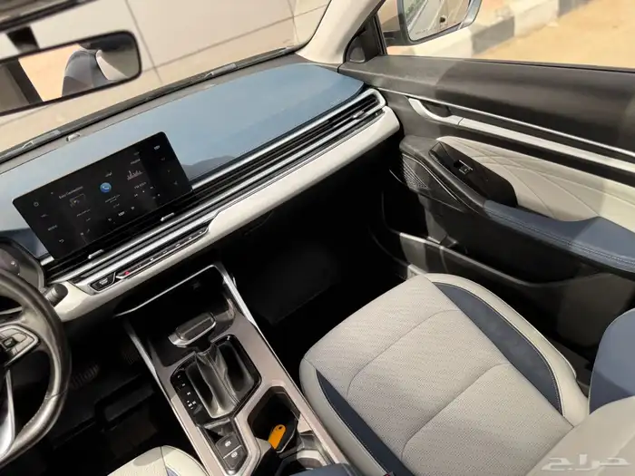 جيلي امجراند 7 فل كامل السعر 31000 الف 19