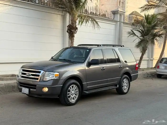 فورد اكسبيدشن 2013 قصير 1