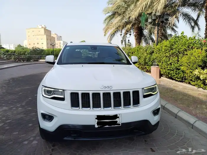 للبيع جيب جراند شيروكي موديل 2014 ثاني مالك 3