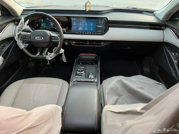 فورد توروس 2024 تيتانيوم (بحالة ممتازة) 14