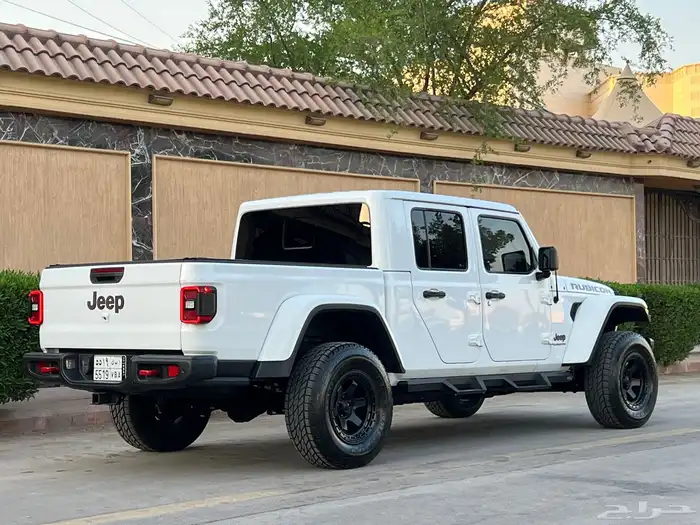 جلاديتور روبيكون 2021 ( بحالة الوكالة ) 10