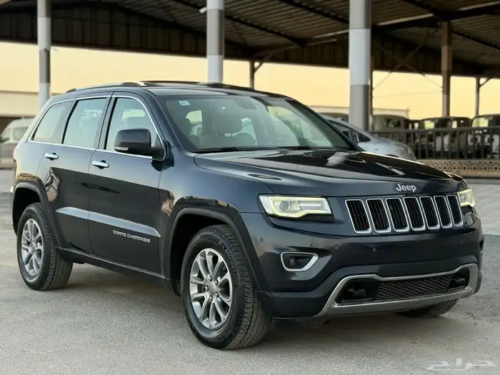 جيب شروكي - 2015 - سعودي - فل 1