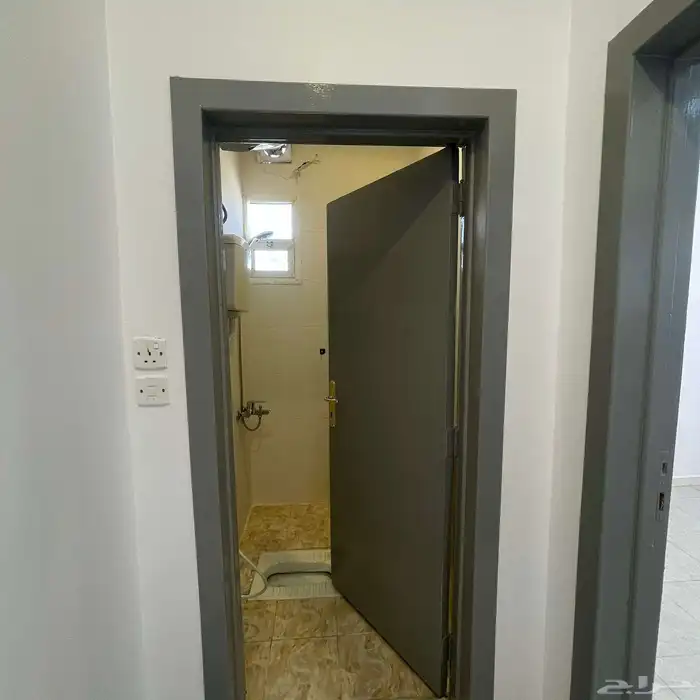 شقه للايجار حي طويق 5