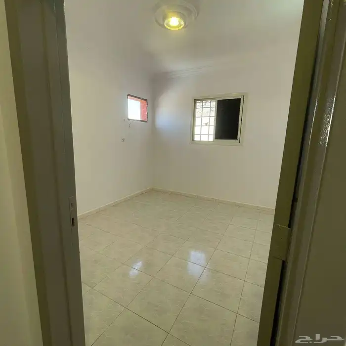 شقه للايجار حي طويق 0