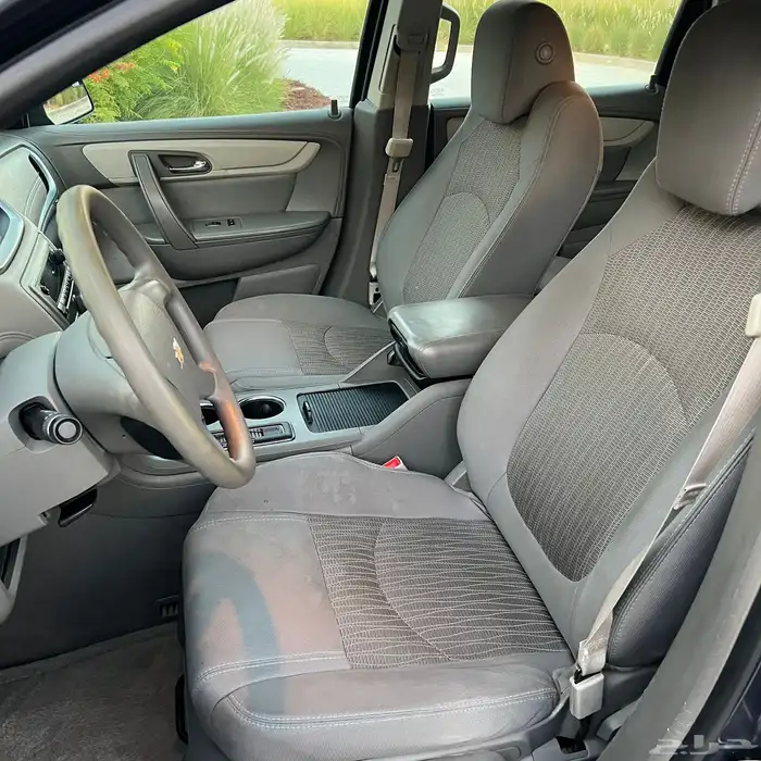 للبيع شيفروليه ترافيرس موديل 2014 من مبيعات حكومية 6