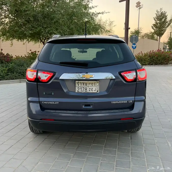 للبيع شيفروليه ترافيرس موديل 2014 من مبيعات حكومية 18