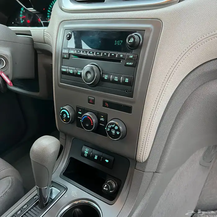 للبيع شيفروليه ترافيرس موديل 2014 من مبيعات حكومية 13