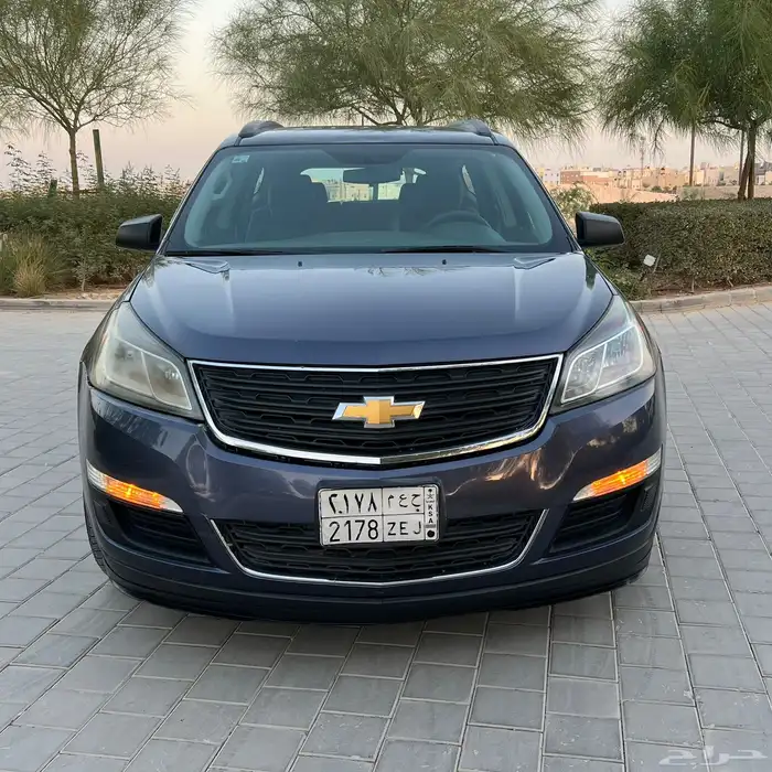 للبيع شيفروليه ترافيرس موديل 2014 من مبيعات حكومية 16