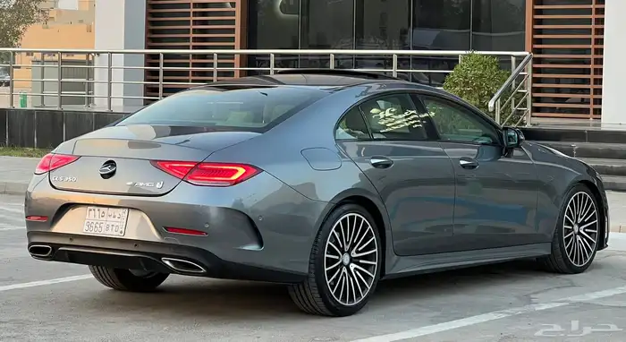 مرسيدس CLS350 2019 (بحالة ممتازة) 10