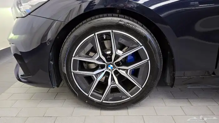 للاستيرادمن كوريا  BMW 520i 2025 17