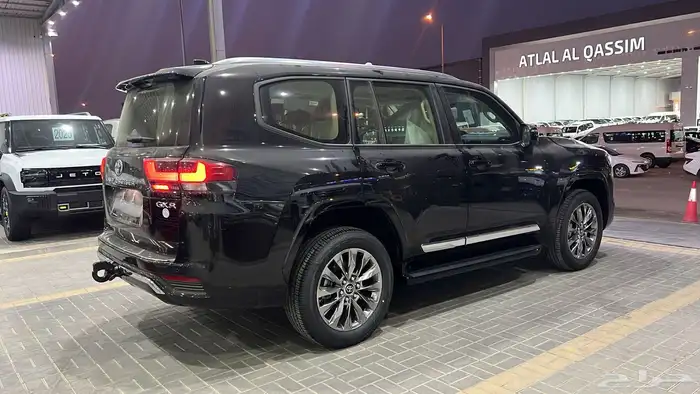 جي اكس ار 2025 اسود 4