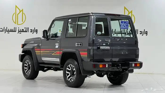 تويوتا ربع V6.2025فل كامل رفرف بريمي بنزين40عام 3