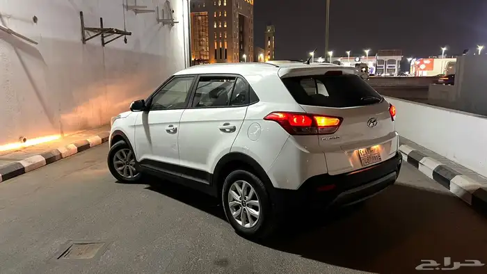 للبيع كريتا 2020 نص فل 3