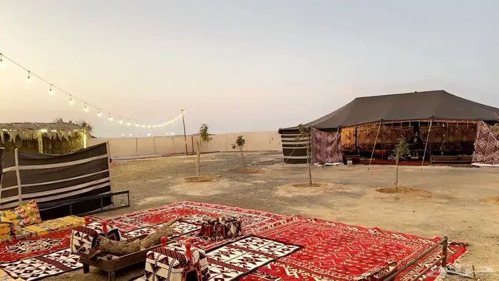 مخيم للبيع 5