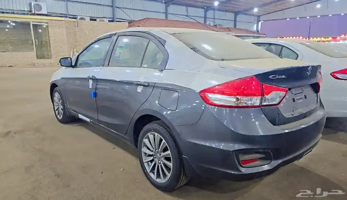 سوزوكي سياز GL موديل 2025 13