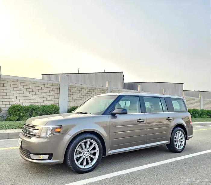 للبيع فورد فلكس موديل 2014 فل كامل 6