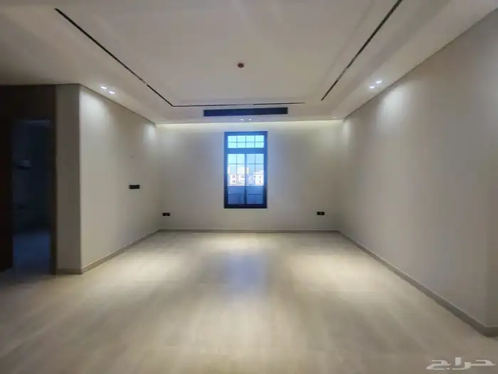 شقه جديده للايجار بالمهديه 3 غرف مجلس وصاله بسعر 60 الف 8